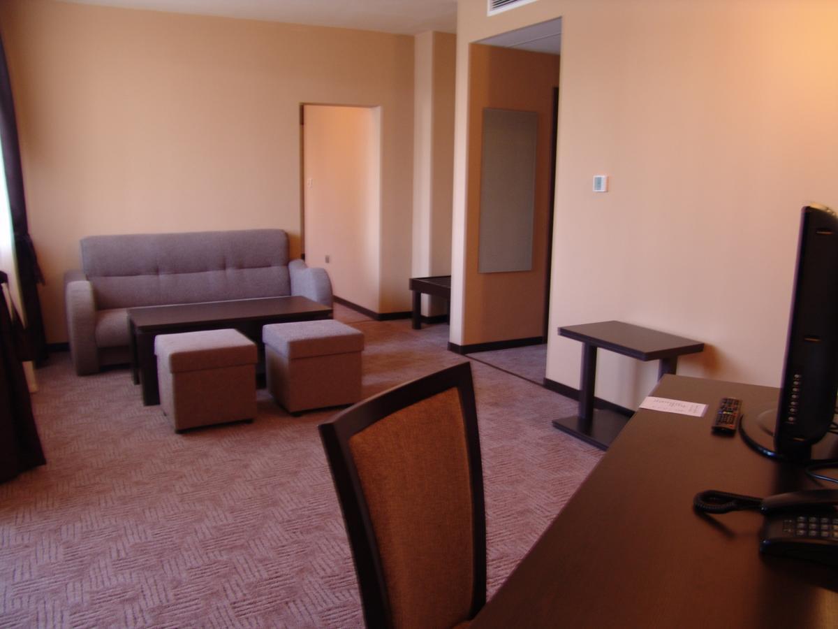 Hotel Łowecz Zewnętrze zdjęcie