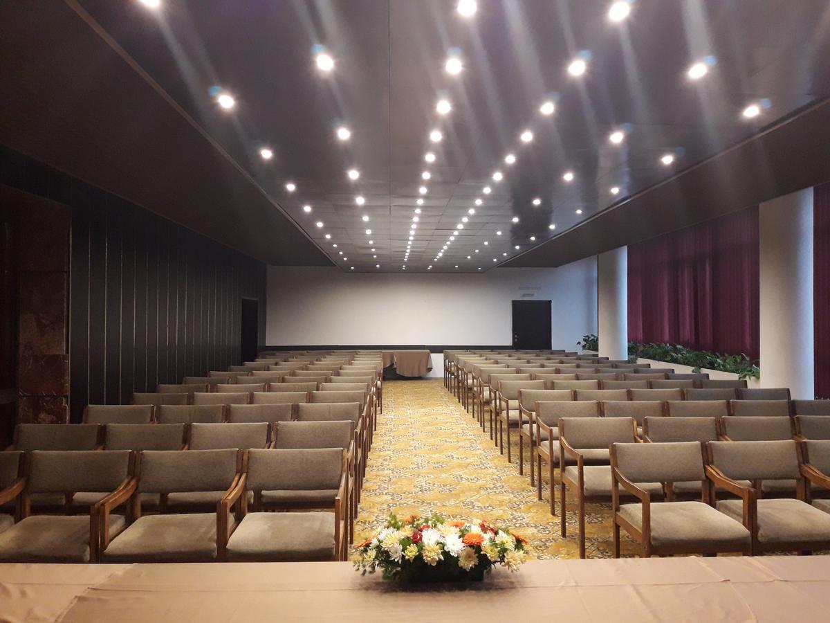 Hotel Łowecz Zewnętrze zdjęcie